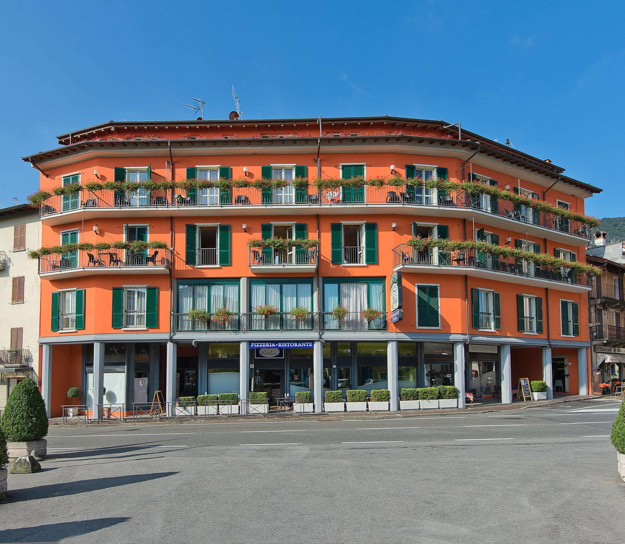 Hotel Residence Dei Fiori 바메노 외부 사진